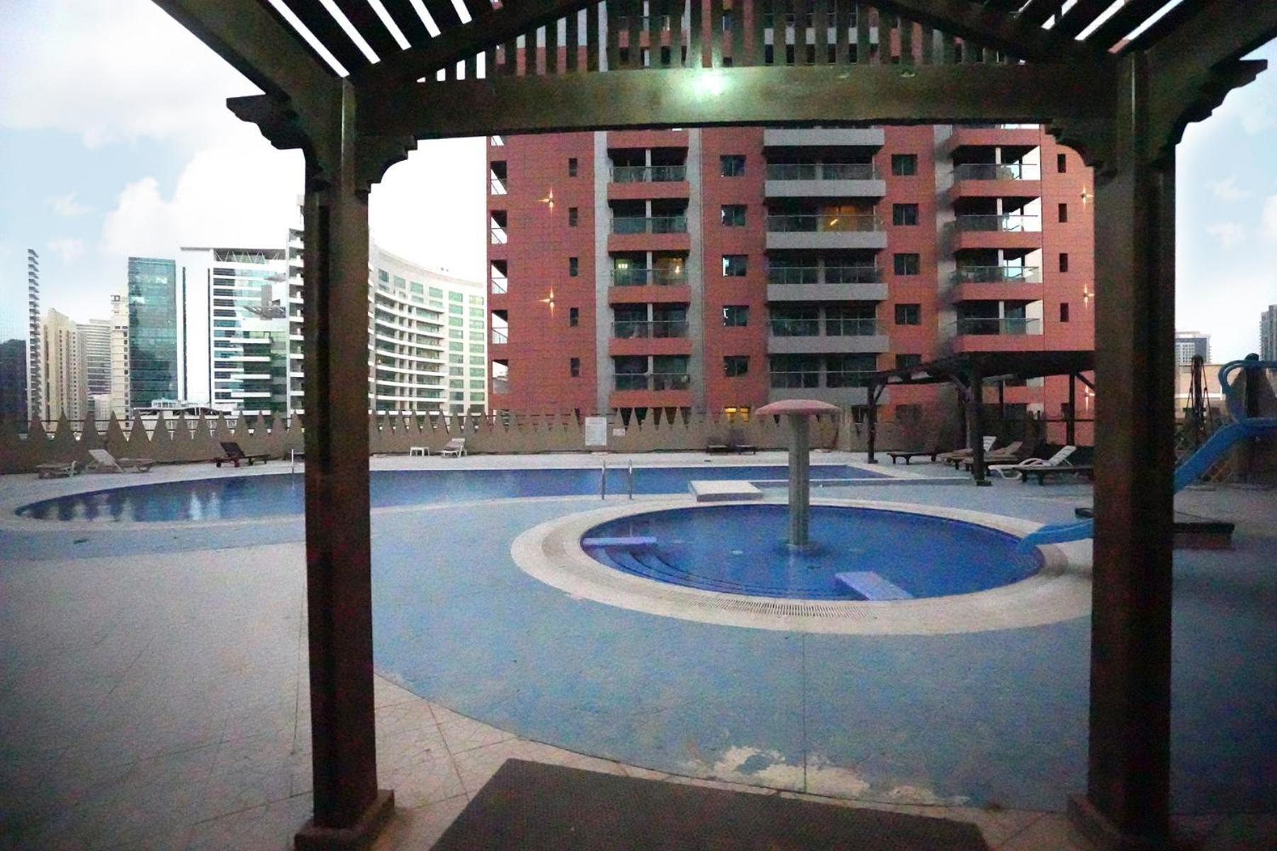 Horizon View Partition Room In Barsha Heights Near Metro Dubai Bagian luar foto