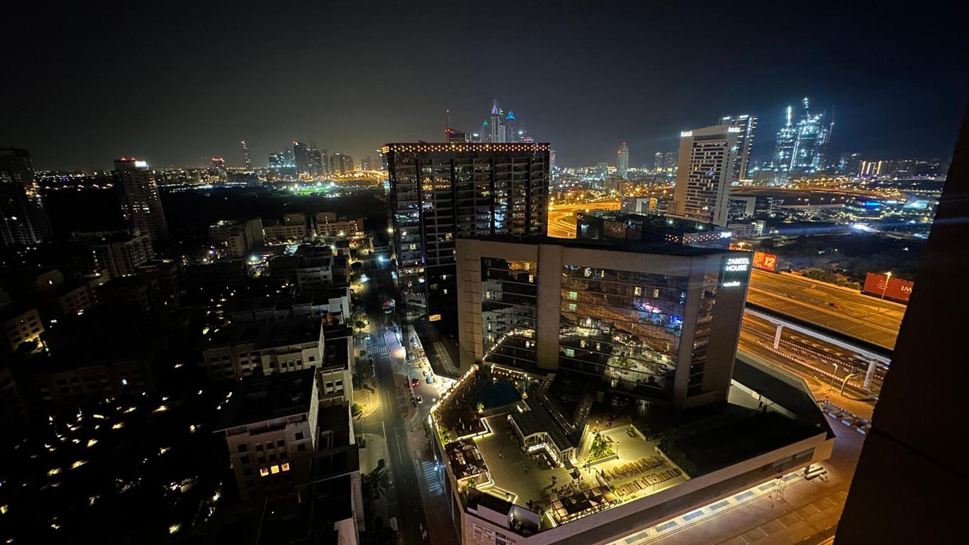 Horizon View Partition Room In Barsha Heights Near Metro Dubai Bagian luar foto
