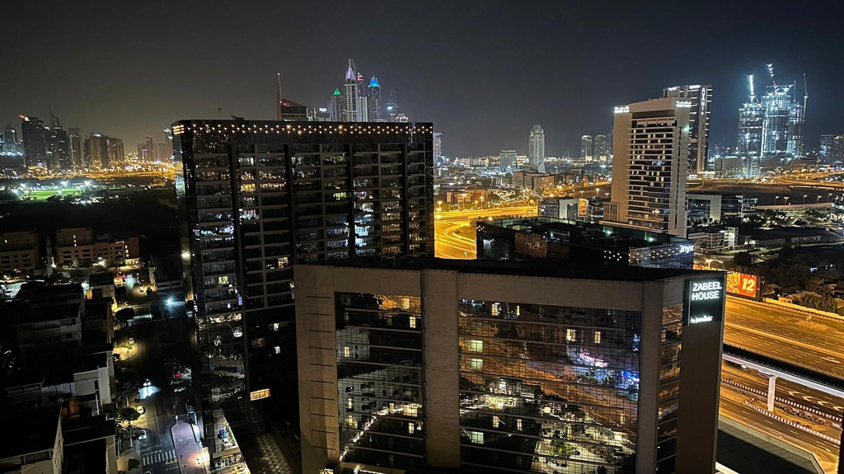 Horizon View Partition Room In Barsha Heights Near Metro Dubai Bagian luar foto