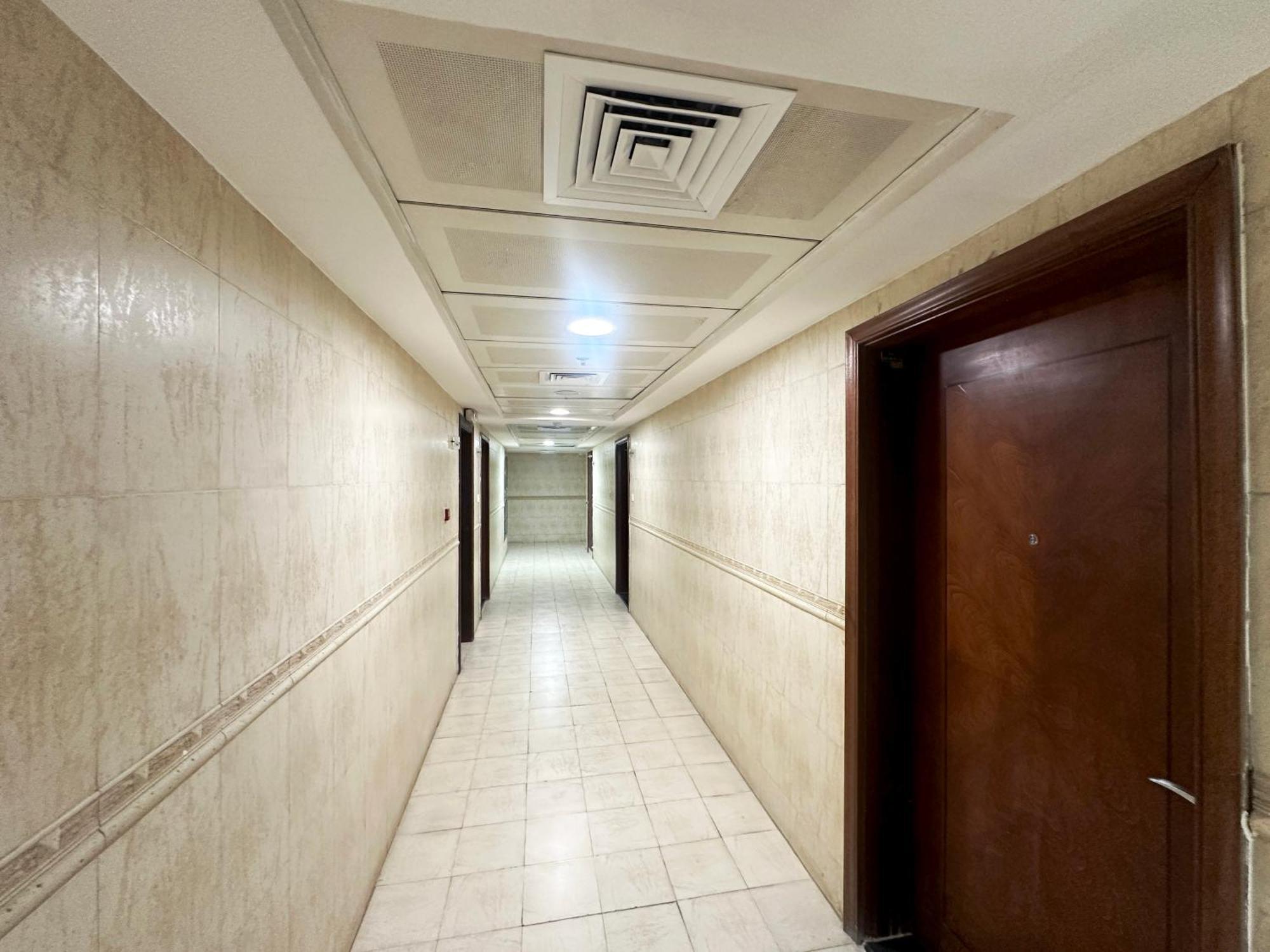 Horizon View Partition Room In Barsha Heights Near Metro Dubai Bagian luar foto